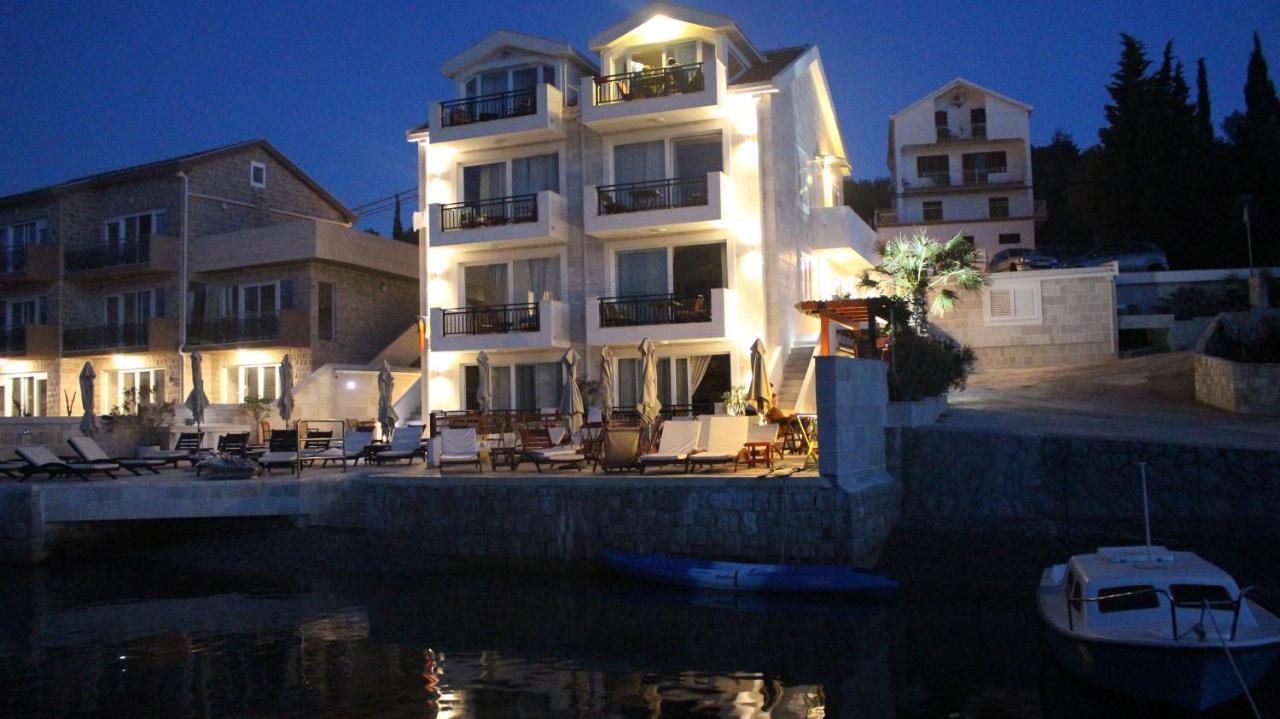 Apartments Harmonia Τίβατ Εξωτερικό φωτογραφία
