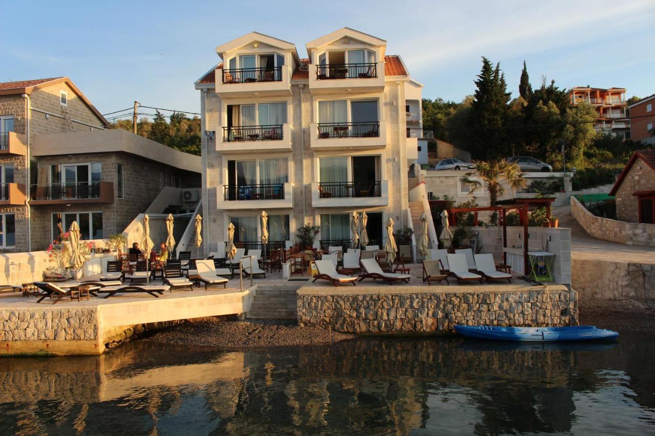 Apartments Harmonia Τίβατ Εξωτερικό φωτογραφία