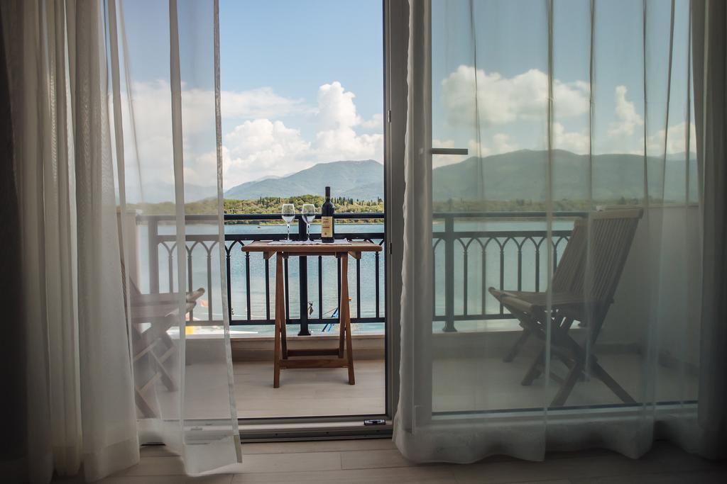 Apartments Harmonia Τίβατ Εξωτερικό φωτογραφία