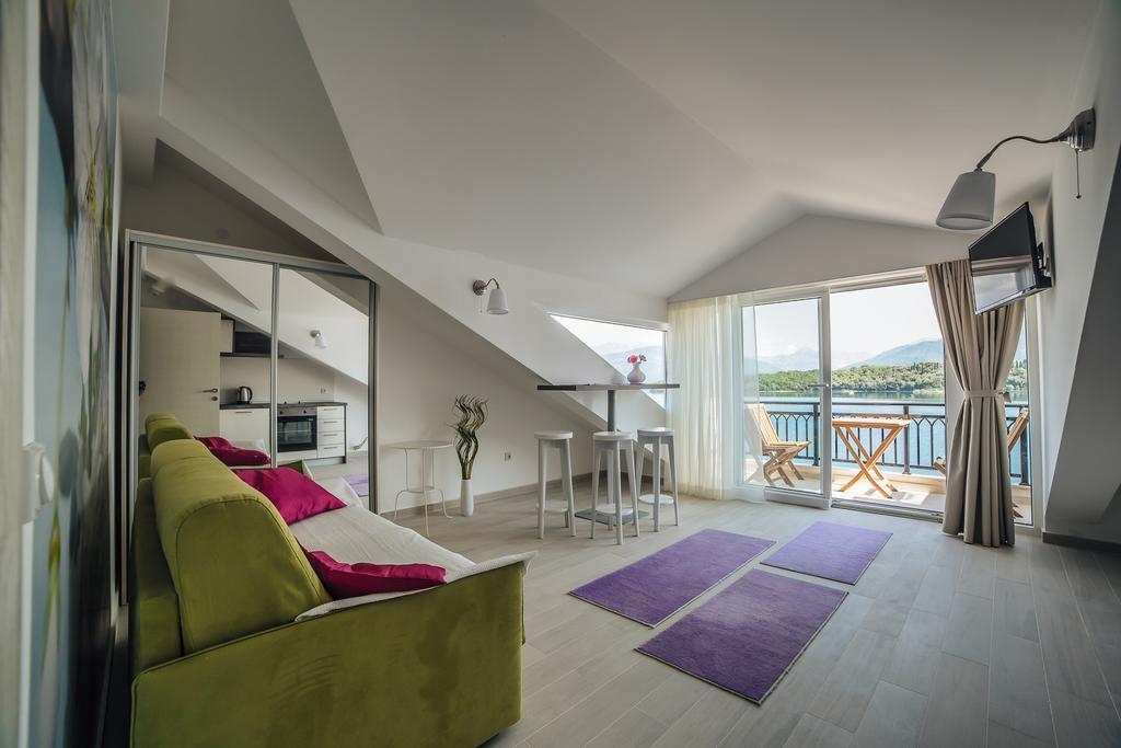 Apartments Harmonia Τίβατ Εξωτερικό φωτογραφία