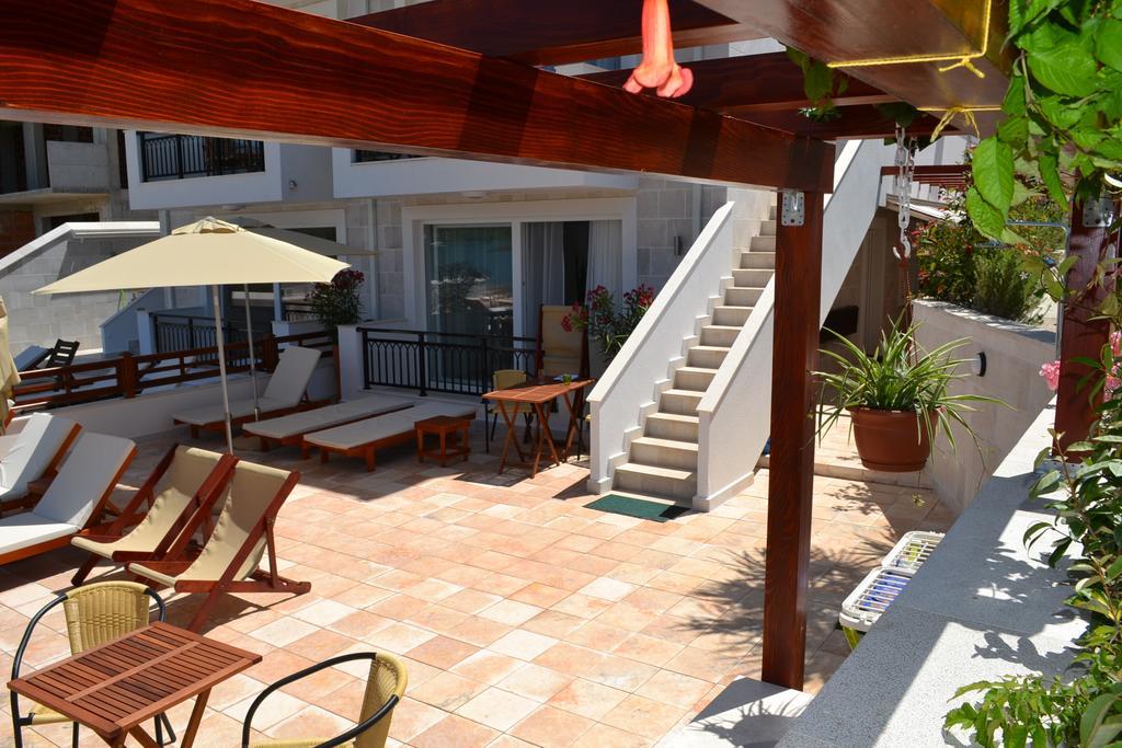 Apartments Harmonia Τίβατ Εξωτερικό φωτογραφία